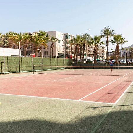 Homeforguest Modern And Recently Renovated Apartment In Arona Arona  Luaran gambar