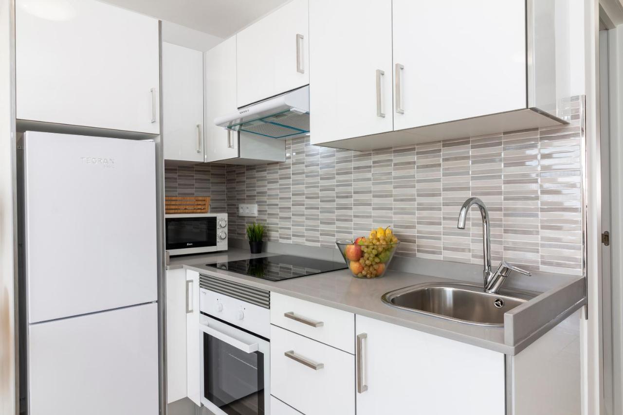 Homeforguest Modern And Recently Renovated Apartment In Arona Arona  Luaran gambar