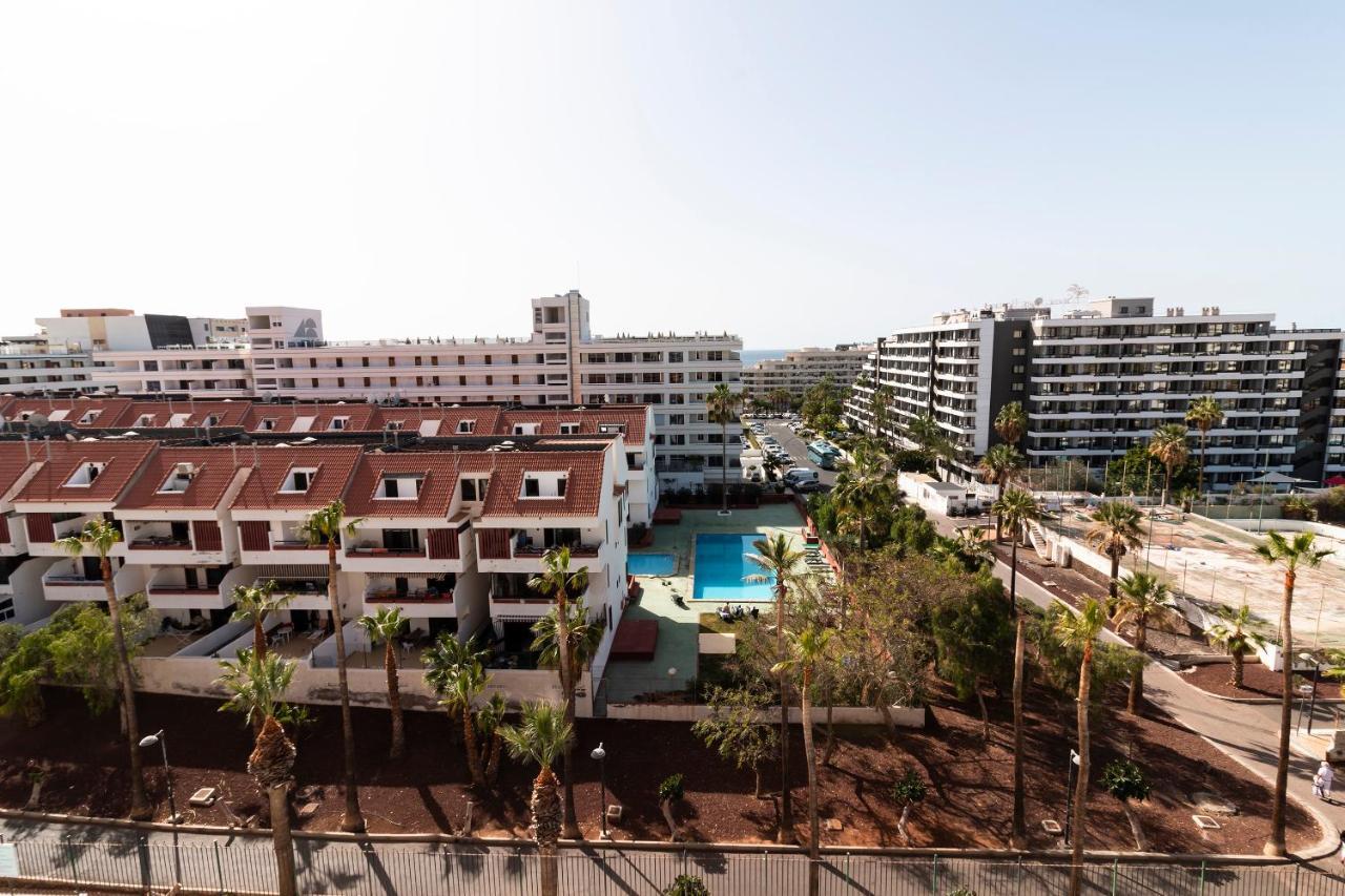Homeforguest Modern And Recently Renovated Apartment In Arona Arona  Luaran gambar